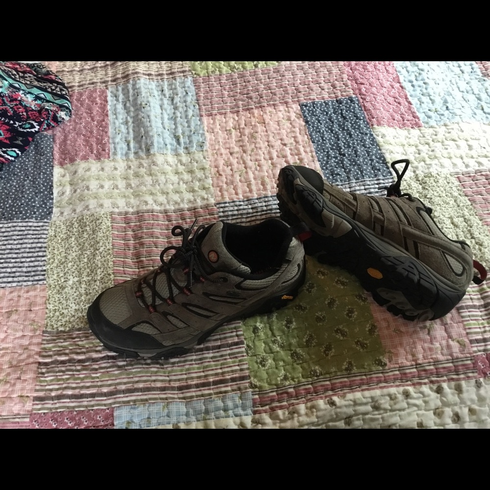 Men’s Merrell shoes